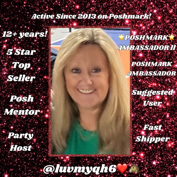🌟POSH AMBASSADOR ll🌟Status!! Meet your Posher @luvmyqh6 ❤️🐴 - Picture 1 of 5